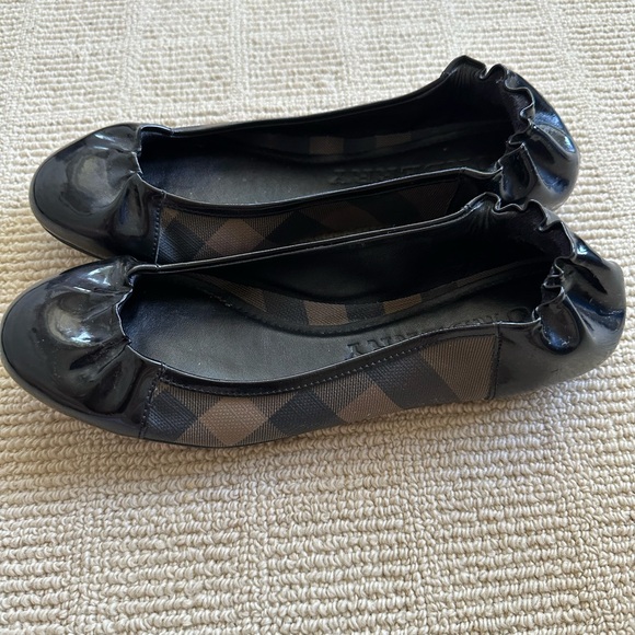 Burberry Ballet Flats - Picture 2 of 9